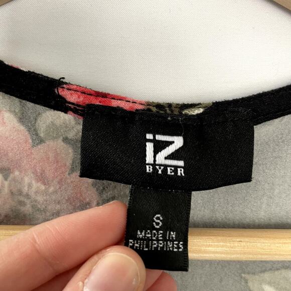 IZ Byer black and pink floral wraparound style dress mini women's size S flutter - Picture 3 of 7